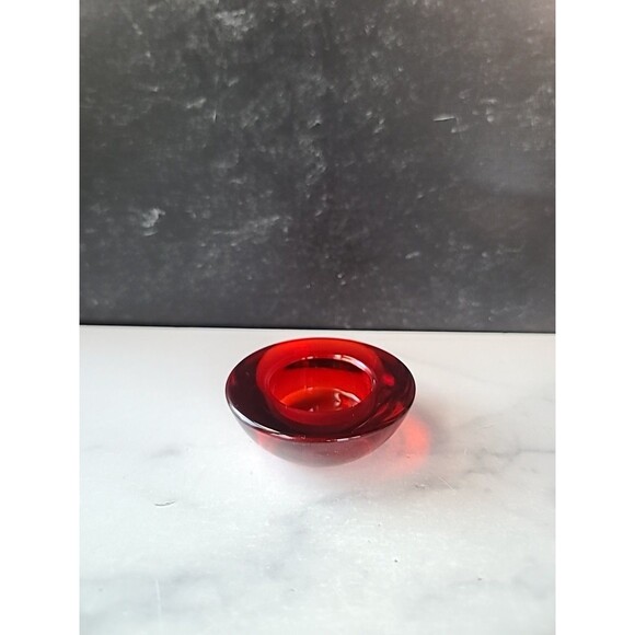 Vintage Red Glass Tea Light Candleholder - Picture 1 of 10